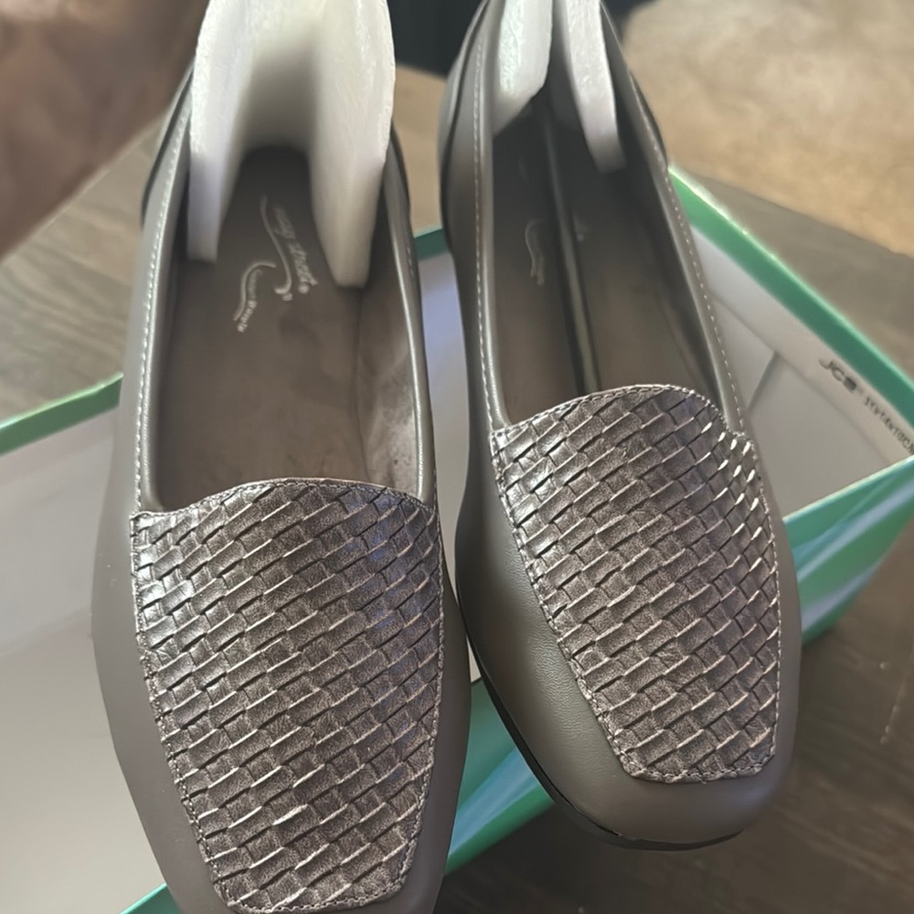 Easy Street Gray Woven Loafers